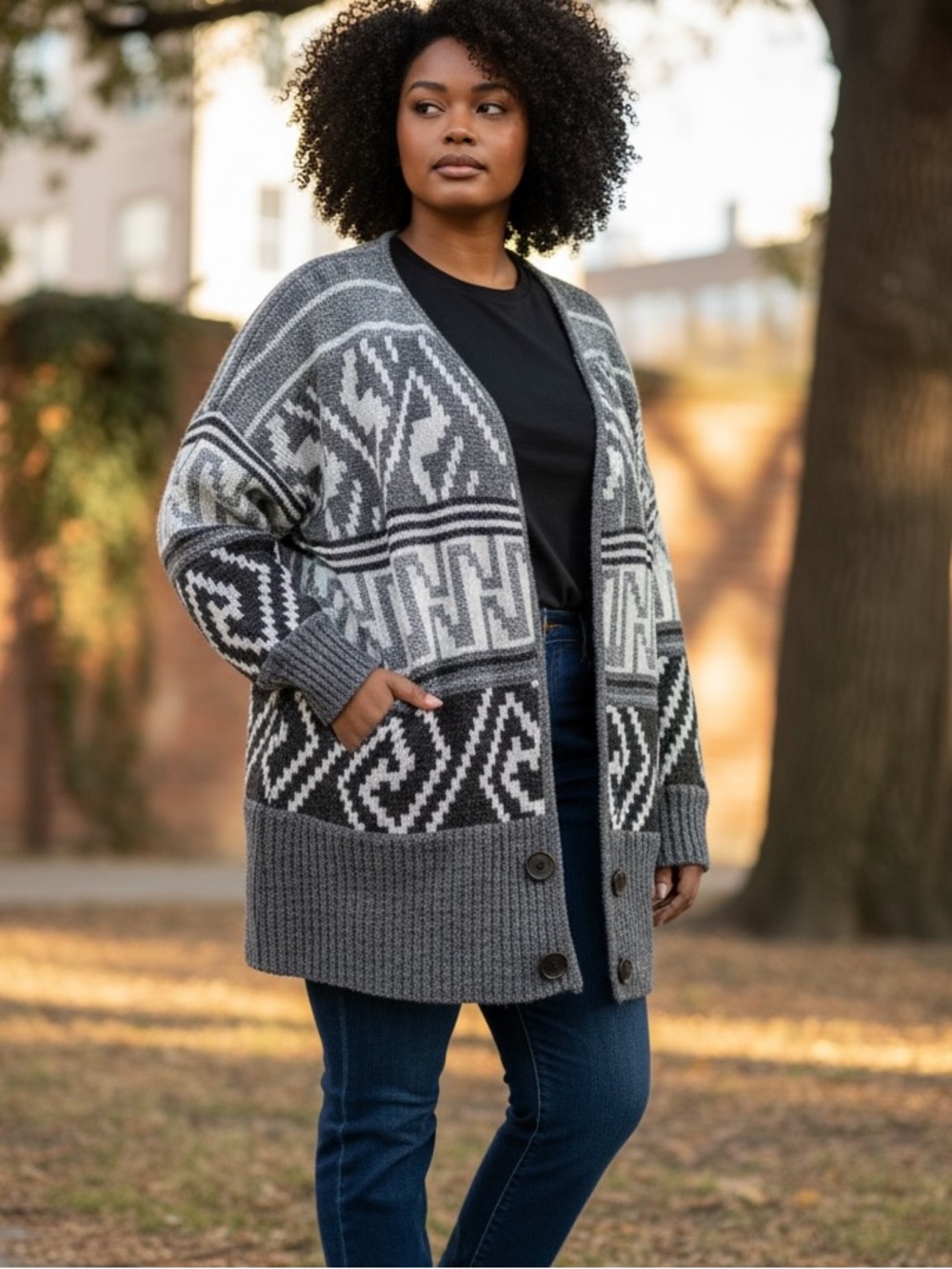 Vintage 80’s LeRoy chunky Knit Aztec Print Cardigan pockets Oversized Small